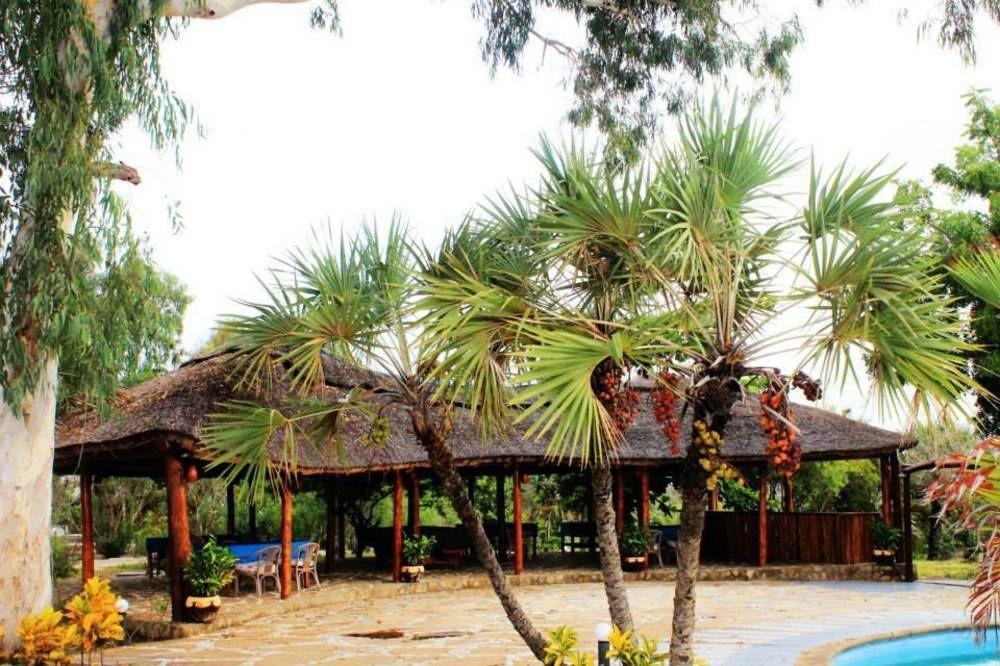Changani Beach Cottages Dar es Salaam Exterior photo